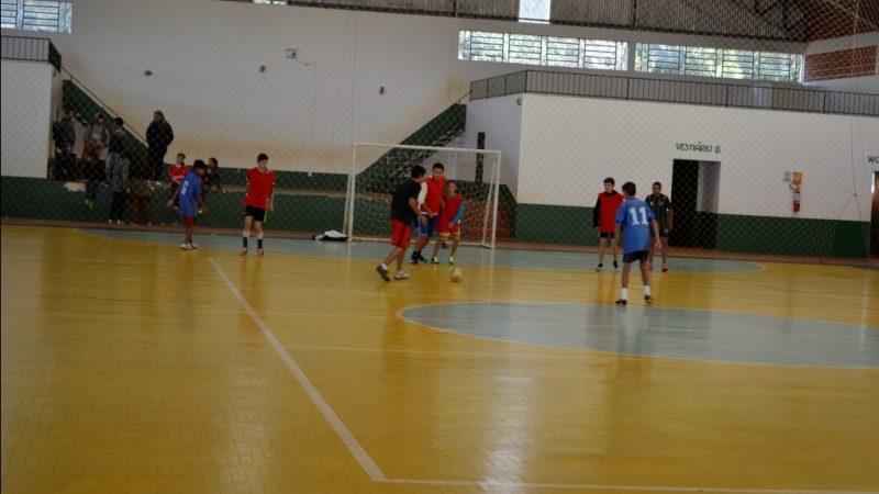 Jogos ocorreram no Ginásio Municipal de Esportes. 