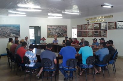Conselho Agropecuário discute projetos que beneficiarão agricultores do município