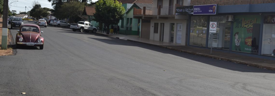 Trecho da Rua Thomázia de Carvalho é recapeado